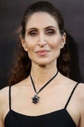 Bonnie Aarons