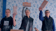 Llámame-Sinsorga-fondo