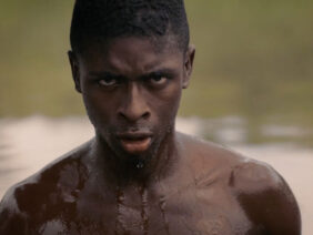 América-Hispana.-El-legado-de-las-olas-fondo