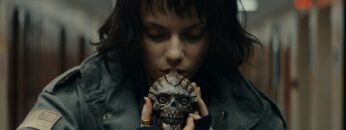 Whistle El silbido del mal fondo