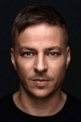Tom Wlaschiha