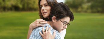 El chico de los pantalones rosas fondo