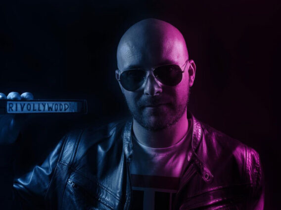 Érase-una-vez-en-Rivollywood-fondo