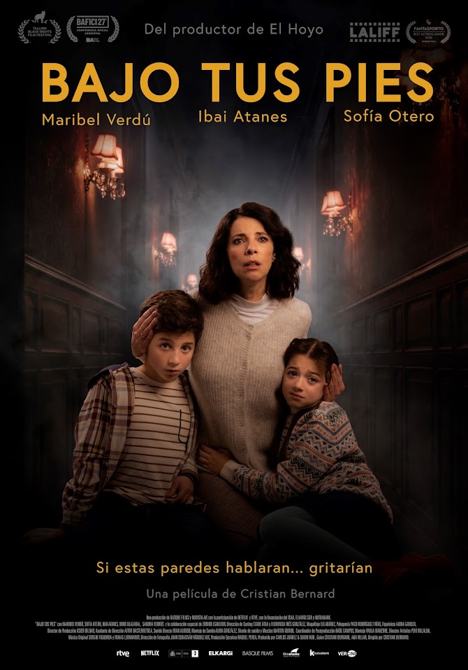 Cartel de la película Bajo tus pies