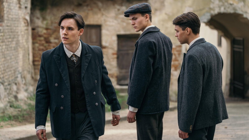 Ewan Horrocks, Ferdinand McKay, y Daf Thomas en El caso Hübener (2025)
