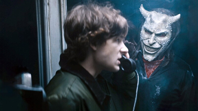 Mason Thames y Ethan Hawke en Black Phone 2 (2025)