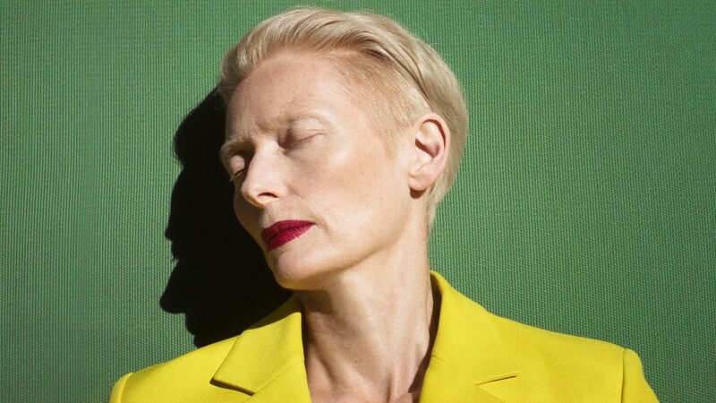 Tilda Swinton en La habitación de al lado (2024)