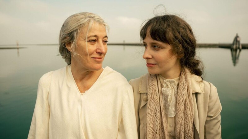 Valeria Bruni Tedeschi y Fanni Wrochna en Eleonora Duse, la divina