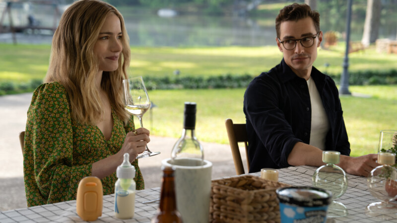 Dave Franco y Willa Fitzgerald en A pesar de ti (2025)