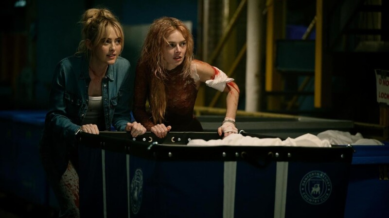 Kathryn Newton y Samara Weaving en Noche de bodas 2 (2026)